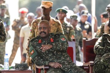 Uganda se suma a las repúblicas ‘monárquicas’ de África