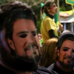 La tormenta que se formó en el celular de un banquero en Brasil