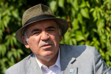 Kaspárov, amenazado de muerte por el entorno de Putin, liga su seguridad a la victoria de Ucrania